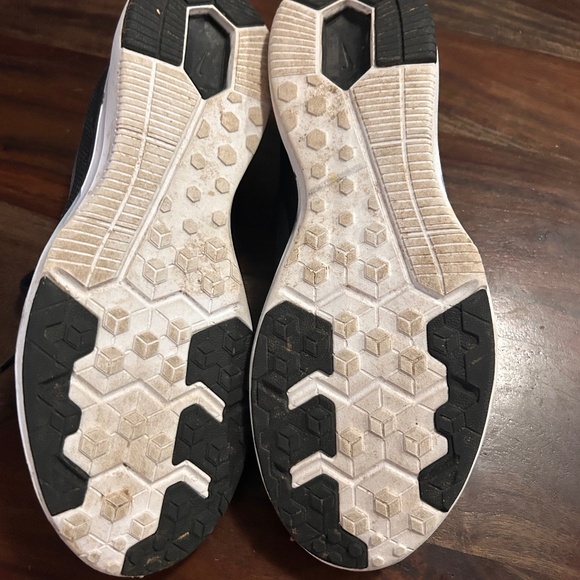 Nike Running Shoes - Picture 6 of 6